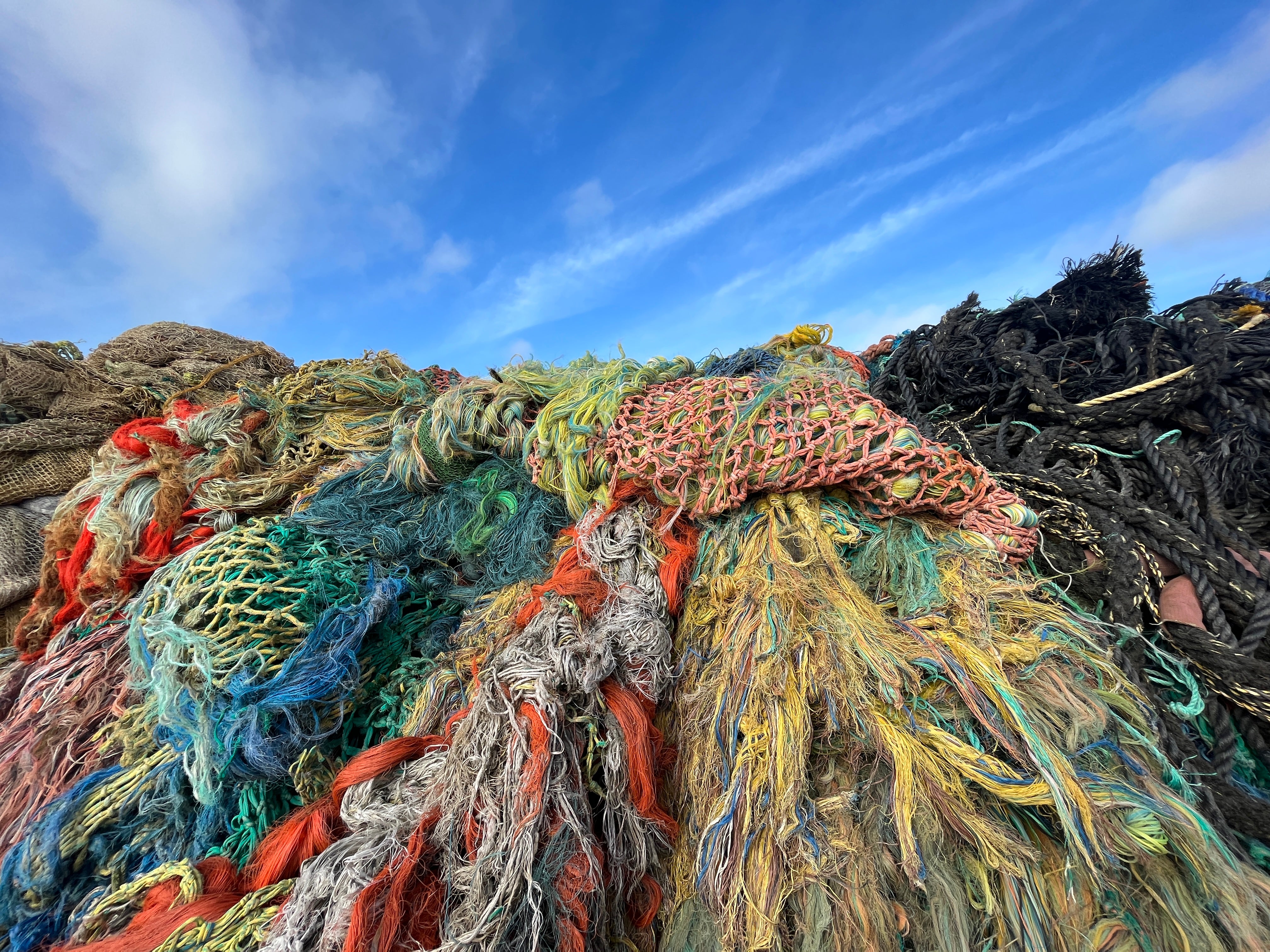 Soapi: The Sustainable Magnetic Soap Holder Revolutionizing Your Bathroom