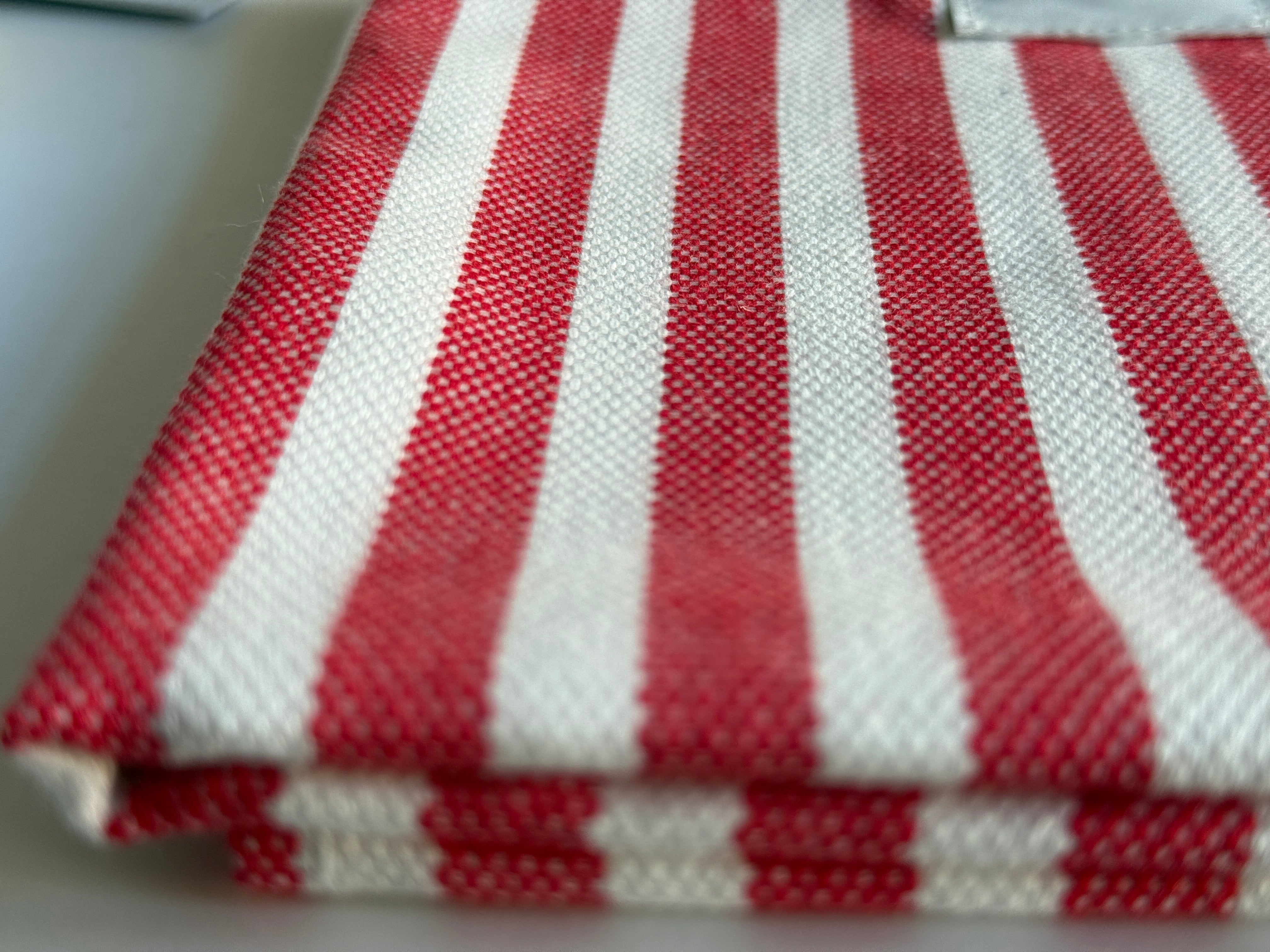 Soapi Magnetisches Küchentuch - gestreift rot